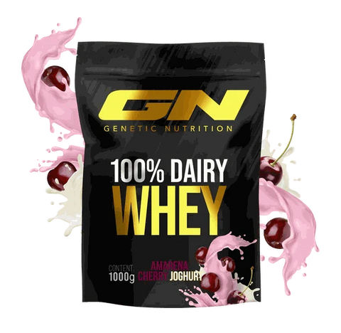 Whey Protein Pulver 1000g Beutel von Genetic Nutrition in Amarena Cherry Joghurt Geschmack mit hochwertigem 20% mikrofiltriertem Isolat, wenig Kohlenhydraten und hervorragender Löslichkeit.